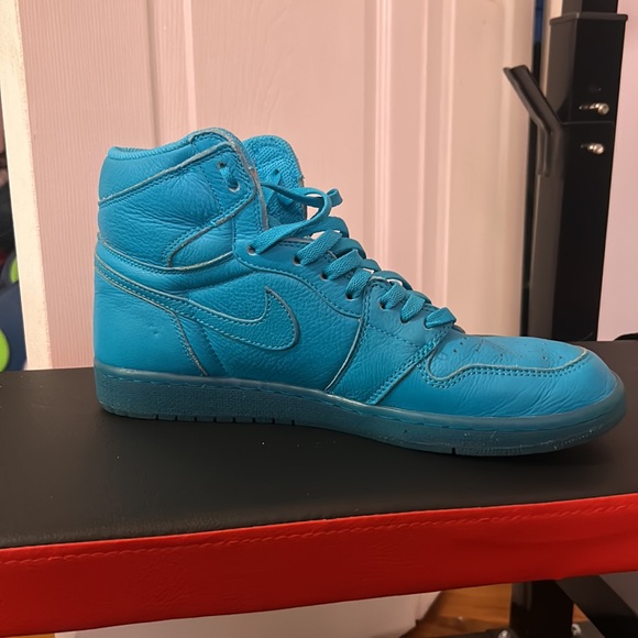 2017
Air Jordan 1 Retro High OG G8RD 'Blue Lagoon' - Picture 7 of 9